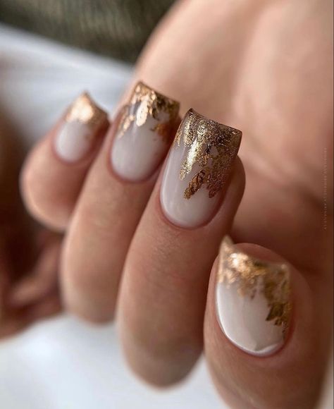 Nails Designer, Minimal Nails Art, Sassy Nails, Fancy Nails Designs, Glamour Nails, Simple Gel Nails, Minimal Nails, Nail Style, Foil Nails