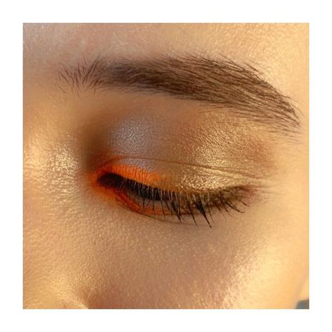 Orange Inner Corner Makeup, Soft Orange Makeup, Orange Mascara, Colour Eyeshadow, Pop Makeup, Ball Makeup, Gold Makeup Looks, Orange Eyeshadow, Solstice Celebration