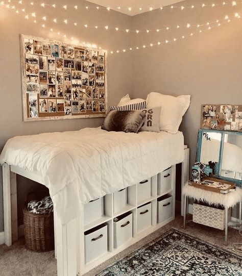 20 Pinterest-Worthy Dorm Room Ideas That Will Make Your Friends Jealous - Simply Allison Teenage Room Decor, Dorm Room Hacks, Dorm Diy, Dorm Room Diy, Cool Dorm Rooms, Hiasan Bilik Tidur, College Dorm Room Decor, Dorm Room Designs, Girls Dorm Room