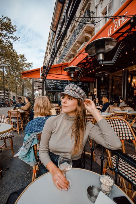 Cafe Photoshoot, Paris Photo Ideas, Mayo 2022, Paris Travel Photography, Paris Travel Guide, Things To Do In Paris, Shotting Photo, Europe Photos, Paris Pictures