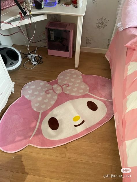 My Melody Carpet, Hello Kitty Carpet, Sanrio Carpet, Cuartos Cute, Braided Ideas, Spiderman Hello Kitty, Coquette Decor, Fashion Bedroom, Funky Rugs