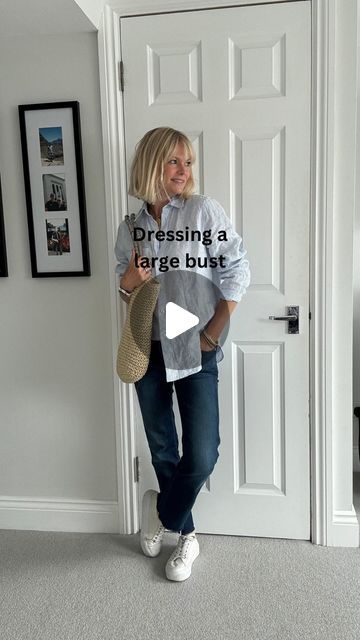 Button Up Shirts For Large Bust, Winter Outfits For Big Bust, Blouses For Heavy Bust, Blouse For Big Bust, Full Bust Outfits, Best Tops For Large Bust, Heavy Bust Outfit, Big Bust Style Outfits, Large Bust Outfits