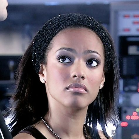 Doctor Who Martha, Martha Jones Icon, Best Sci Fi Shows, Doctor Who Wallpaper, Martha Jones, Lay Low, Wallpaper Theme, 10th Doctor, To Infinity And Beyond