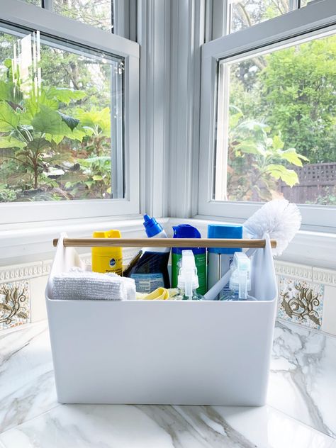 Organized Cleaning Caddy - Simply Organized Bathroom Cleaning Caddy, Cleaning Cart Ideas, Caddy Organization Ideas, Cleaner Organization, Cleaning Supply Caddy, Cleaning Supplies Caddy, Cleaning Closet Organization, Cleaning Cart, Simply Organized