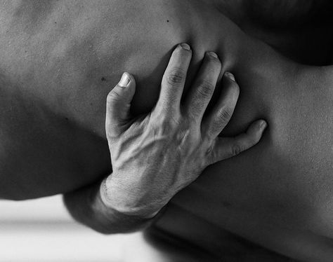 Bertil Nilsson Types Of Kisses, Body Photography, My Kind Of Love, The Love Club, Male Hands, Foto Ideas Instagram, Paros, What’s Going On, A Smile