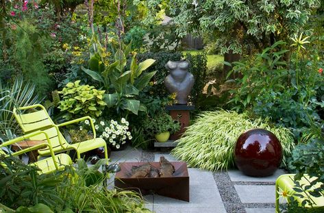 Small Space Garden Design Tips | Less is More | joe gardener® Simple Landscape Design, Small Space Garden, Portland Garden, Low Maintenance Garden Design, Peace Garden, Small Front Gardens, Narrow Garden, Space Garden, Front Gardens