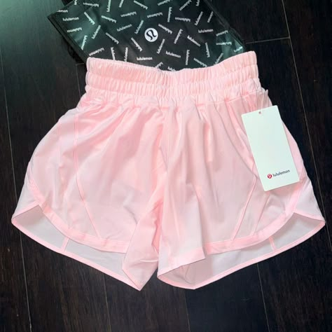 Brand New With Tags Lululemon Track That Mr Shorts 5” Color Strawberry Milkshake (Stmi) Sold Out! Size 4 Please Note I Do Not Accept/Respond To Low Ball Offers Reasonable Offers Only Please And Thank You Guaranteed Authentic 5 Star Top Rated Seller Next Day Shipping B633 Pink Preppy Clothes, Cute Cheer Stuff, Cute Wishlist Ideas, Preppy Pink Stuff, Lululemon Shorts Collection, Cute Lululemon Outfits For School, Preppy Wish List, Light Pink Lululemon Shorts, Lululemon Must Haves