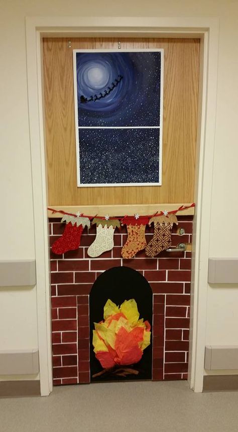 Christmas Fireplace Door Decoration, Fireplace Classroom Door Decoration, Fireplace Classroom Door, Fireplace Door Decoration Christmas, Christmas Door Fireplace, Diy Christmas Door Decorations, Door Decorations Classroom Christmas, Classroom Christmas Decorations, Christmas Contests