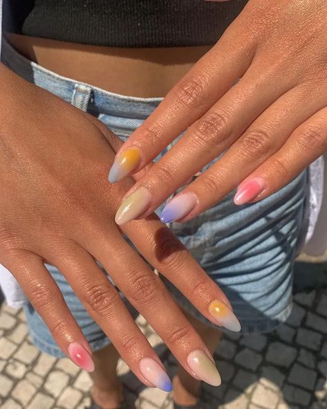 51 aura nails to have the most magical hands ever 8 Infrared Nails Design, Multi Color Aura Nails, Short Aurora Nails, Sunset Aura Nails, Nails With Sun, Aura Nails Tutorial, Aura Nail, Hawaiian Nails, Aura Nails