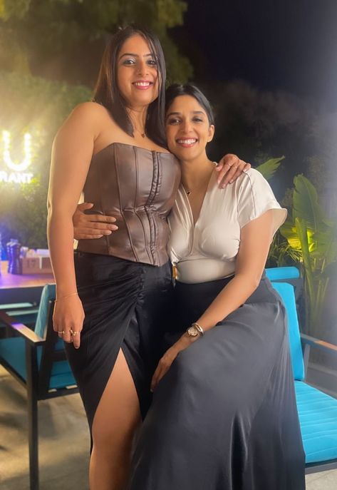 Neelima Rani, Nyla Usha, Money Images, Rakul Preet, Face Images, Indian Beauty Saree, India Beauty, Actress Photos, Beauty Women