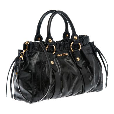 Amazing!!! Vitello Miu Miu Bag, Black Miu Miu Bag, Miu Miu Bags Aesthetic, Miu Miu Black Bag, Miu Miu Vitello Bag, Miu Miu Shoulder Bag, Vintage Miu Miu Bag, Miu Miu Bag Outfit, Miumiu Bags