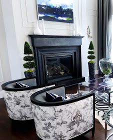 Chinoiserie Chic: Black and White Chinoiserie Contemporary Chinoiserie, Black And White Chinoiserie, Chinoiserie Chairs, Chinoiserie Prints, Modern Chinoiserie, Zebra Skin, Black Fireplace, Black And White Interior, Cozy Chair