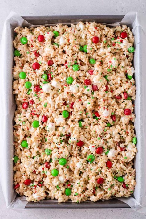 Soft Chewy Rice Krispy Treats, Rice Krispie Squares Christmas, Rice Krispie Treats With Condensed Milk, M&m Rice Crispy Treats, M M Rice Krispie Treats, Rice Krispie Treats With M&ms, Holiday Rice Krispie Treats, Christmas Rice Krispie Treats, Christmas Rice Crispy Treats