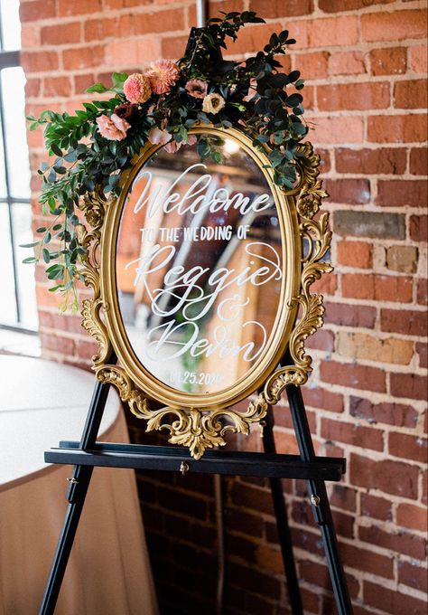 Wedding Easel Ideas, Mirror Centerpiece Wedding, Oval Mirror Wedding Sign, Oval Mirror Welcome Sign Wedding, Oval Welcome Sign Wedding, Mirror Lettering Wedding, Gold Welcome Mirror Wedding, Wedding Welcome Sign Mirror, Gold Framed Mirror Wedding Sign