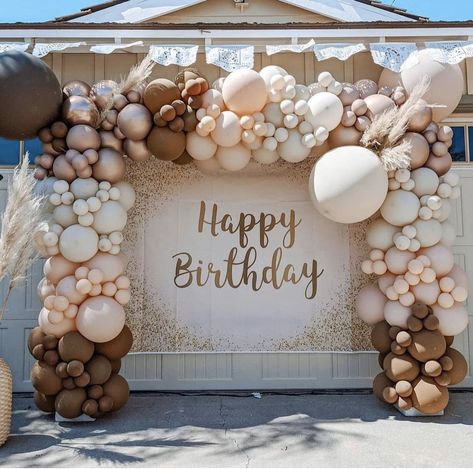 18th Birthday Decorations, Graduation Party Planning, Gold Party Decorations, Farm Birthday Party, Birthday Party Theme Decorations, Rose Gold Party, Birthday Brunch, Birthday Party 21, Baby Boy Birthday