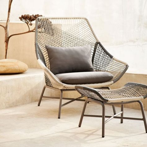 Huron Large Lounge Chair + Cushion – Gray Kursi Outdoor, Large Lounge Chair, Sofa Area Externa, Small Lounge Chairs, Small Lounge, Outdoor Lounge Chair Cushions, Lounge Chair Cushions, Design Blogs, Rattan Chair