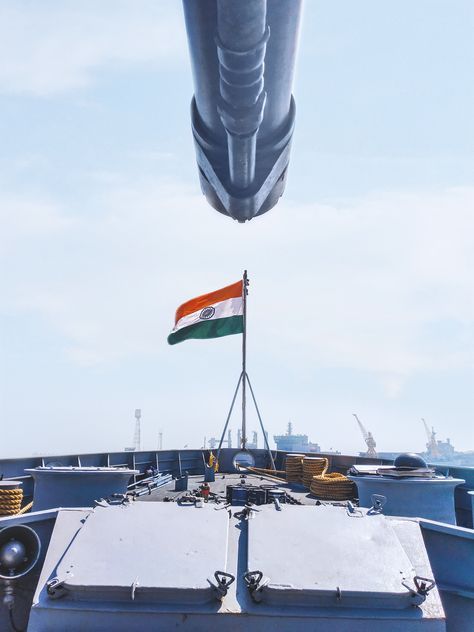 The Indian Navy is a powerful and highly respected naval force that plays a crucial role in safeguarding India's maritime borders. With a history spanning over 400 years, the Indian Navy boasts a diverse fleet of ships, submarines, aircraft, and specialized marine commandos. The Indian Navy's primary mission is to protect the country's territorial waters and ensure maritime security. It also participates in humanitarian aid and disaster relief operations, promotes international cooperation . Indian Navy Wallpaper, Indian Navy Aesthetic, Indian Navy Wallpapers, Indian Navy Officers, Vivekananda Wallpapers, Indian Navy Ships, Fleet Of Ships, Marine Commandos, Navy Birthday