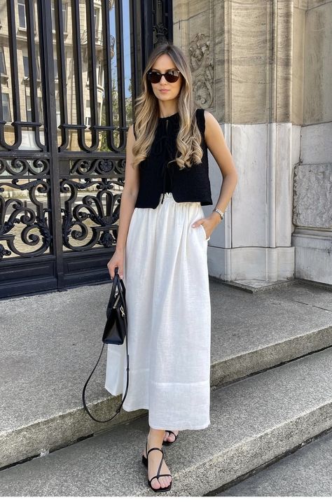 Formal Work Outfits Women Summer, Gentle Woman Bag Outfit, Linen Skirt Fall Outfit, Light Skirt Outfits, Linen White Skirt Outfit, Blue Linen Skirt Outfit, White Skirt Black Top Outfit, White Linen Maxi Skirt Outfit, White A Line Skirt Outfit