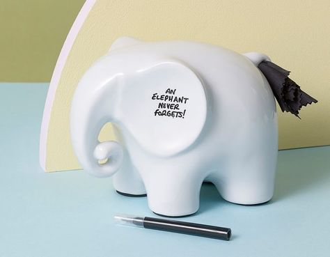 Cool 13cm white elephant with a dry-erase surface for memos and messages. Desk Accessories For Women, Elephants Never Forget, Ceramic Elephant, Elephant Decor, Christmas Gift Sets, Red Candy, Memo Board, Scratch Off, Cubicle