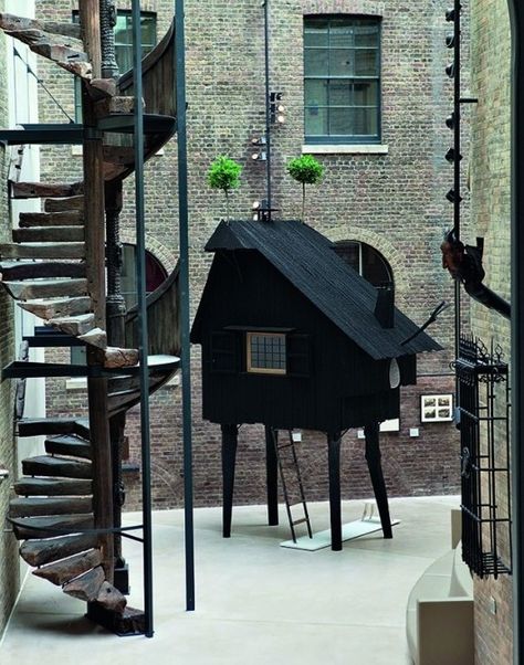 Terunobu Fujimori, Beetle's House, Victoria & Albert Museum, London, UK. Image Courtesy of Victoria and Albert Museum, London/TASCHEN Modern Japanese Architecture, Japanese Buildings, Baba Jaga, Toyo Ito, Japanese Architect, Small Buildings, Trondheim, Big Ideas, Japanese Architecture