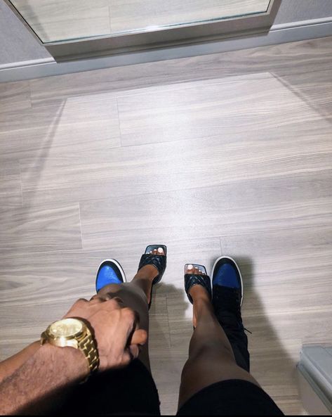 Black Relationship Goals, Couple Shoes, Black Love Couples, Couples Vibe, Black Couples Goals, Simple Pictures, Future Lifestyle, Relationship Goals Pictures, Photo Couple