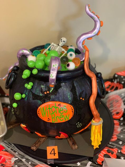 Witches Cauldron Pumpkin Decorating, Witches Brew Pumpkin Decorating, Witches Cauldron Pumpkin, Office Pumpkin Decorating Contest, Witches Brew Pumpkin, Darth Vader Pumpkin, Cauldron Pumpkin, Halloween Pumpkin Decorating, Pumkin Ideas