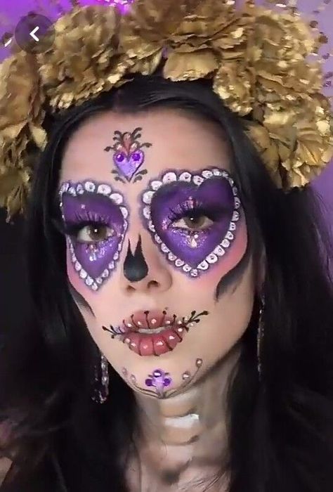 Sugarskulls Makeup Simple, Dia Los Muertos Makeup, Katrina Makeup, Candy Skull Makeup, Catrina Makeup, Creepy Halloween Makeup, Cute Halloween Makeup, Skeleton Makeup, Creepy Halloween Decorations