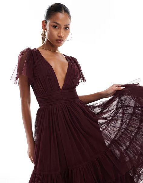 Lace & Beads Bridesmaid Madison v neck tulle midi dress in plum | ASOS Tulle Midi Dress, Maxi Dress Trend, Spring Floral Dress, Prom Party Dresses, Wardrobe Needs, Hoodies For Sale, Long Black Dress, Tea Dress, Satin Slip Dress