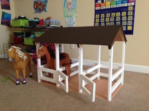 Toy Horse Stable, Horse Bedroom, Diy Horse Barn, Bookshelf Plans, Toy Barn, American Girl Doll Diy, Horse Stable, Desk Plans, American Girl Doll Crafts