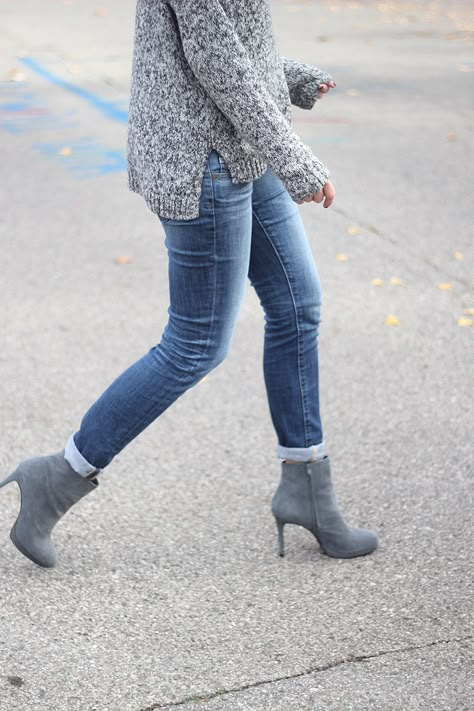 cozy fall sweater + gray booties Gray Boots Outfit Fall, Light Gray Boots Outfit, Gray Boots Outfit Ankle, Outfits With Grey Boots, Gray Boots Outfit Winter, Gray Booties Outfit, Gray Ankle Boots Outfit, Grey Booties Outfit, Grey Ankle Boots Outfit