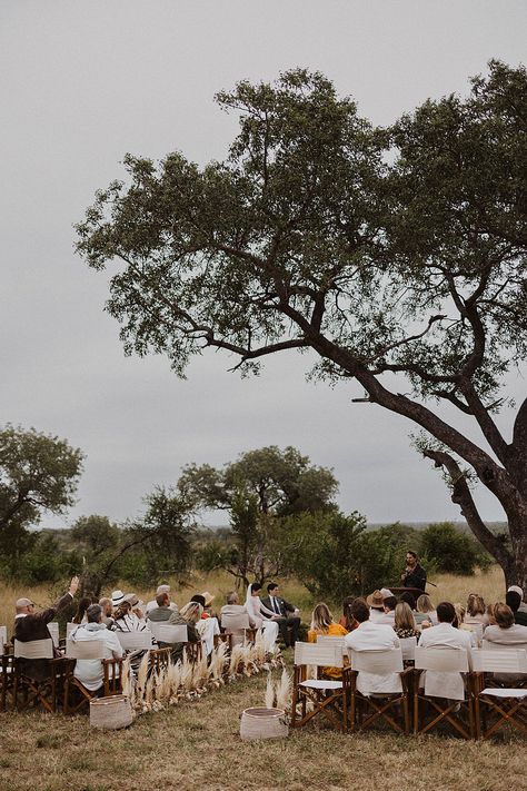 South African Bush Wedding, Bush Wedding Ceremony, Bushveld Wedding Ideas South Africa, Safari Wedding Ideas, African Bush Wedding, Bushveld Wedding Ideas, Bush Wedding South Africa, British Colonial Wedding, Safari Wedding Theme