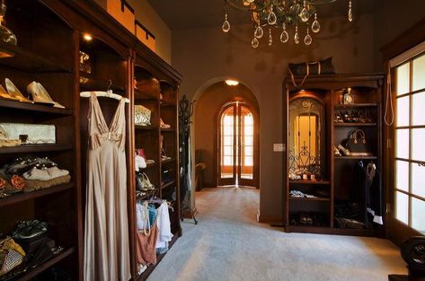 Now that is a walk in closet!  Old World, Gothic, and Victorian Interior Design: Victorian interior gothic interior Spanish Style Walk In Closet, Victorian Closet Ideas, Walk In Closet Vintage, Dreamy Closets, Victorian Closet, Victorian Remodel, Gothic Closet, Vineyard Decor, Gothic Interior Design