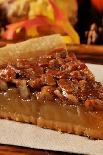 Old-Fashioned Southern Pecan Pie Recipe • The Farmer's Lamp Old Fashioned Pecan Pie Recipe, Southern Pecan Pie Recipe, Pecan Pie Recipe Southern, Best Pecan Pie Recipe, Bacon And Sausage, Caramel Pecan Pie, Southern Pecan Pie, Best Pecan Pie, Favorite Pie Recipes