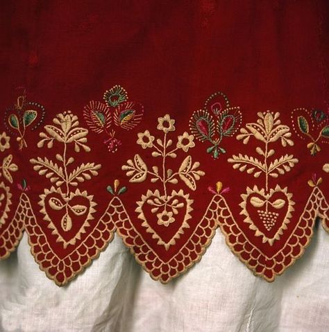 Embroidery on woman’s apron from the village of Zalipie, region of Kraków East, southern Poland. Photography by Stanisław Gadomski, 1970s, from the digitalized collection of Muzeum Miejskie w Tychach. Polish Embroidery, Poland Photography, Slavic Clothing, Homemade Dress, Polish Folk Art, Polish Folk, Folk Clothing, Folk Embroidery, Arte Popular