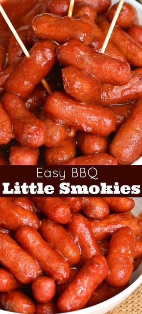 Little Smokies with BBQ Sauce. These little sausages are to tasty and simple cooked in a homemade BBQ sauce. Make it quickly and easily on stove-top or in a crock pot. #appetizer #sausage #littlemsmokies #bbq #bbqsauce Lil Smokies Recipes, Bbq Little Smokies, Little Smokies Recipes, Smokies Recipe, Sausage Appetizers, Little Smokies, Homemade Bbq Sauce, Easy Bbq, Bbq Sauce Homemade