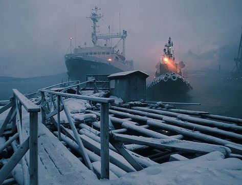 Frostpunk Aesthetic, Nautical Aesthetic, Environment Concept Art, Arsenal, Landscape Art, The Ocean, Lighthouse, Cool Pictures, Boats