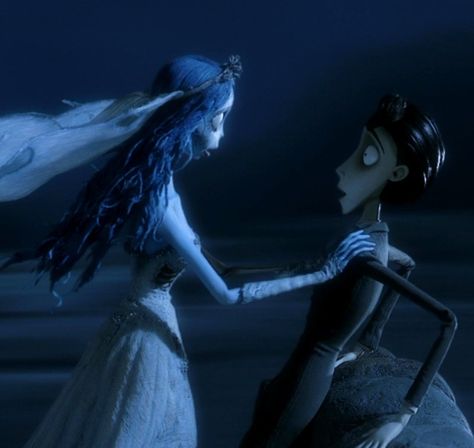 Corpse Bride | Victor Van Dort & Emily Corpse Bride Cover Photo, Corpse Bride Pfp Victor, Corpse Bride Cupcakes, Corpse Bride Widget Icons, Corspride Bride, Corpse Bride Widget, Corpse Bride And Victor, Corse Bride, Corpse Bride Matching Pfp