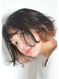 Ulzzang Haircut, Tomboy Ulzzang, Korean Tomboy, Shot Hair, Hair Color Underneath, Hair Color Streaks, Hair Streaks, Shot Hair Styles, Tone Hair