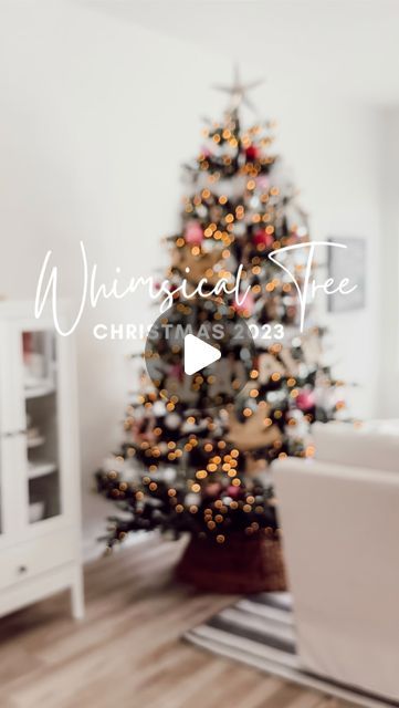 JAMIE THORPE | HOME DECOR | COASTAL LIVING | SHOPPING FINDS on Instagram: "Our whimsical pink theme Christmas tree this year 🌲 ✨🩷 Full of tinsel, garland and our favorite ornaments old and new. 

Comment “Christmas tree” and I will message you links for everything I can 🌲🩷 

Also my “Falalalala” banner is from @sugarbooandco and you can use my code JAMIE15 for 15% off their website. 

XO - Jamie" Modern Tinsel Christmas Tree, Tinsel Trees Decorated, Colorful Xmas Tree Decorating Ideas, Tinsel On Tree, Christmas Tree With Tinsel Garland, How To Put Garland On Christmas Tree, Christmas Tree With Colored Lights Ideas, Tinsel On Christmas Tree, Tinsel Decorating Ideas