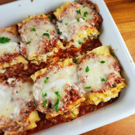 Diy Dinner Ideas, Lasagna Rolls Recipe, Lasagna Roll Ups, Diy Dinner, Meat Lasagna, Lasagna Roll, Easy Lasagna Recipe, Lasagna Rollups, Cheese Spaghetti