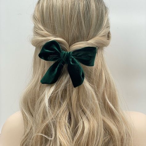 Emerald Green Velvet Hairtie Hair Accessory Bows. Set of 3. For Women and Girls. Emerald Green Hair, Cold Wedding, Ice Blonde Hair, Emerald Green Velvet, Velvet Bows, Rose Queen, Ice Blonde, Green Accessories, Bow Hairstyle