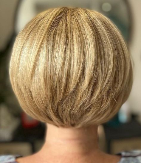 Rounded Short Bob with Long Layers Layered Stacked Bob Haircut Back View, Rounded Bob With Bangs, Short Bob For Thinning Hair, Round Bob With Bangs, Stacked Chin Length Bob Haircut, Rounded Bob Haircut With Bangs, Angled Bob Haircuts With Bangs, Rounded Bob Haircut, Dorothy Hamill Haircut