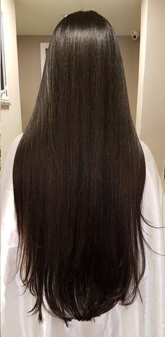 Long Shiny Hair, Long Silky Hair, Hair Growing, Hair Girls, Long Dark Hair, Growing Tips, Beauty Inspo, Hair Ponytail, Super Long Hair