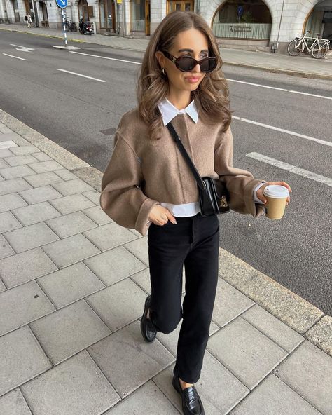 obsessed w all things brown, camel, high waist and cropped right now. this look yes or no? jeans @levis jacket @cosstores shirt… | Instagram Brown Jacket Outfit, Cropped Jacket Outfit, Sunglasses Celine, Academia Style, Celine Sunglasses, Jeans Levis, Khaki Fashion, Levis Jacket, Yes Or No