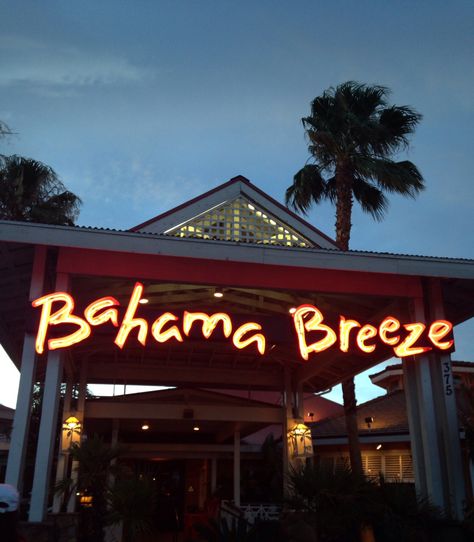 I Love Bahamas Breeze! Good Food Bahamas Restaurants, Bahamas Aesthetic, Bahamas Food, Bahama Breeze, Bahamas Travel, Disney World Trip, Oh The Places Youll Go, Dream Vacations, Bahamas