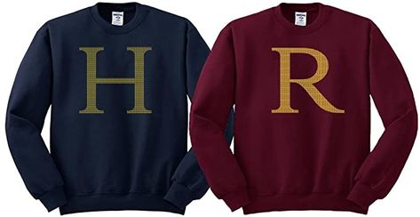 Maroon Clothing, Harry Potter Christmas Sweater, Friend Anniversary, Friends Sweatshirt, Harry Potter Outfits, Birthday Gifts For Best Friend, Sweater Collection, Sweatshirt Set, Sweater Material