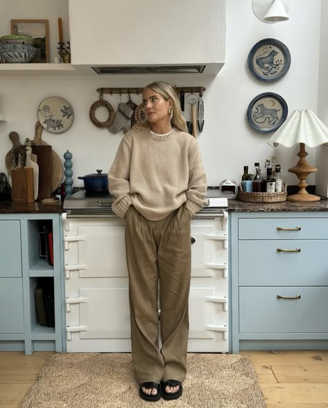 Lucy Williams Style, Lucy Williams, Timeless Outfits, Jenni Kayne, Cardigan Sweater Coat, Kids Sweater, Long Sleeve Shirt Dress, Outfits Casuales, Shop Blouses