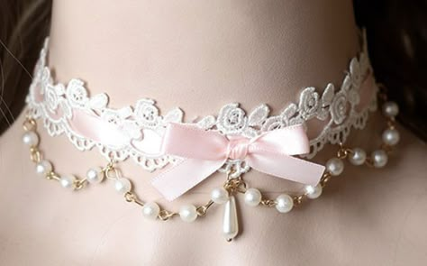 Pink Choker Outfit, Soft Pink Accessories, Kokomi Necklace, Princesscore Accessories, Pearl Outfit Aesthetic, Cutecore Accessories, Princess Choker, Kawaii Choker, Coquette Necklace