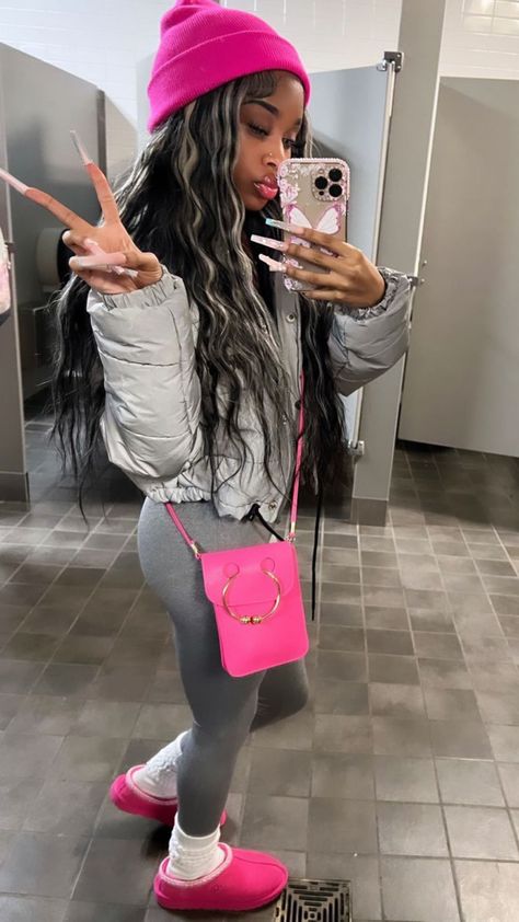 Baddie Winter Outfits Blackgirl, Fall Outfits With Beanies, Fly Birthday Outfits Winter, Winter Outfits Blackgirl Baddie Casual, Ethika Womens Outfit, Winter Outfits Blackgirl, Cold Outfits, Cute Winter Outfits, Cute Lazy Day Outfits