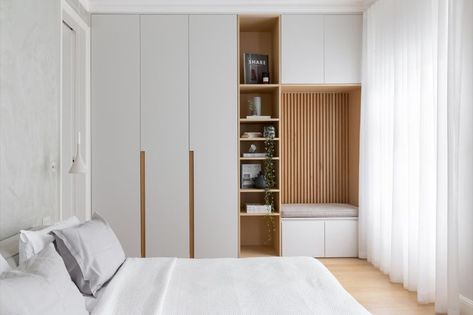 Small Bedroom Wardrobe, Bedroom Wardrobe Ideas, Small Bedroom Storage, Modern Cupboard, Wardrobe Interior Design, Wardrobe Design Bedroom, Cupboard Design, Bedroom Wardrobe, Design Bedroom